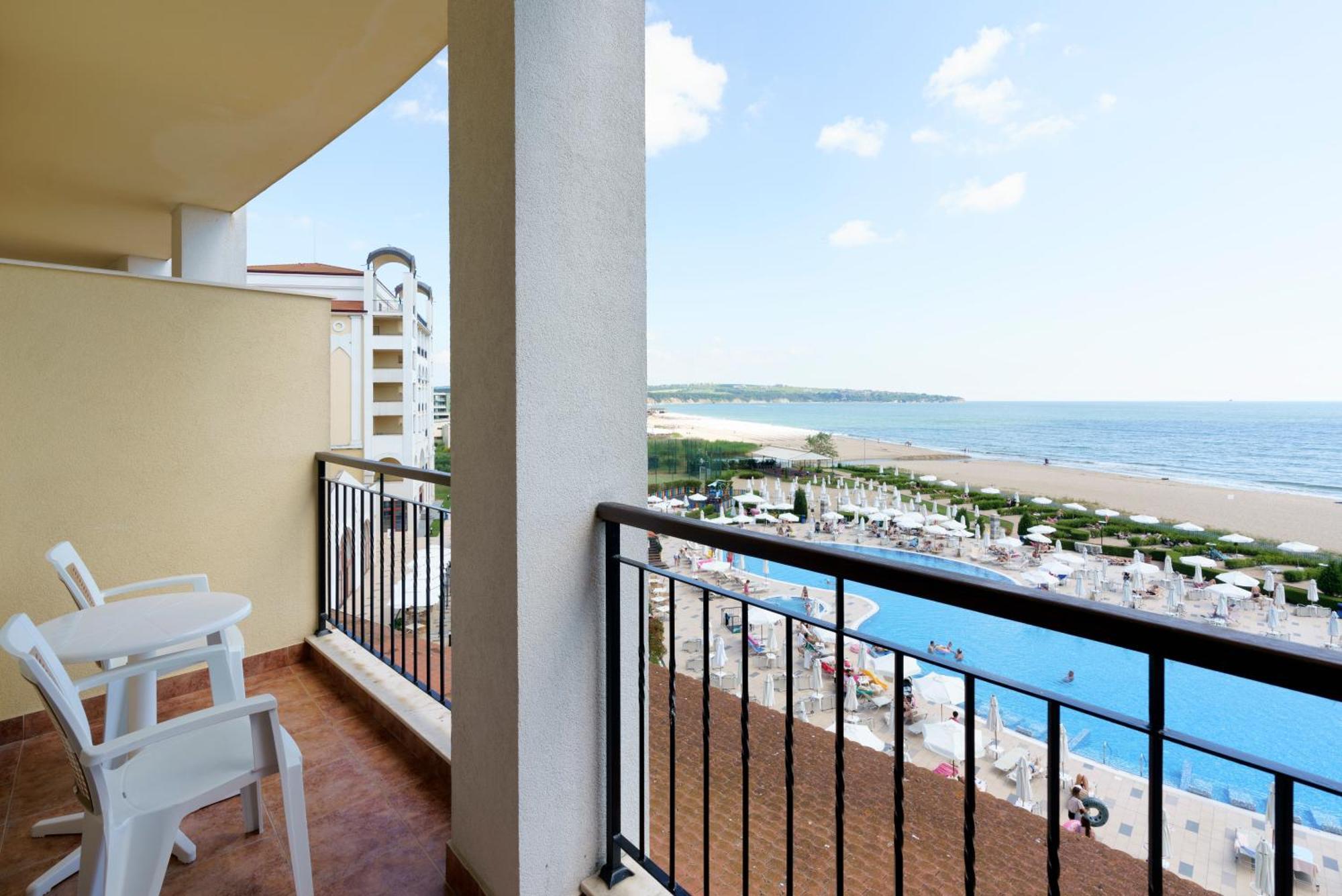 Alua Helios Bay Hotel Obzor Exterior foto